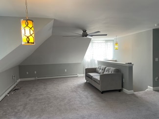 12 Charles St Unit 3, Salem, MA 01970