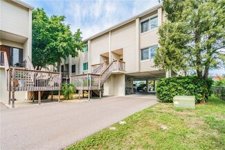 322 Windrush Blvd Unit 2, Indian Rocks Beach, FL 33785