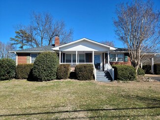 597 E Main St, Duncan, SC 29334