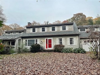 160 Woodbine Rd, Wakefield, RI 02879