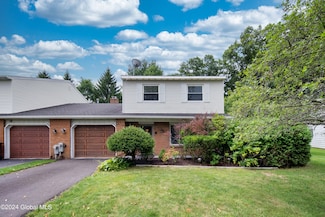 14 Olympian Dr, Slingerlands, NY 12159