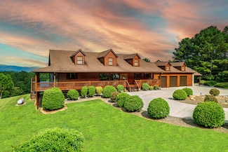 156 Pineview Ln, Copperhill, TN 37317