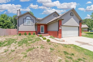 6936 E Perryton St, Bel Aire, KS 67226