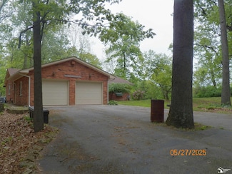 2600 Meanwell Rd, Petersburg, MI 49270