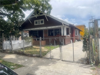 260 W 42nd Place, Los Angeles, CA 90037