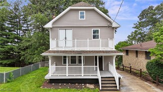 1940 8th St SW, Akron, OH 44314