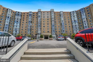 3330 N Leisure World Blvd Unit 5-116, Silver Spring, MD 20906