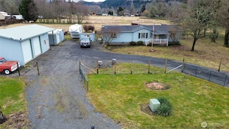 136 Mule Dr, Glenoma, WA 98336