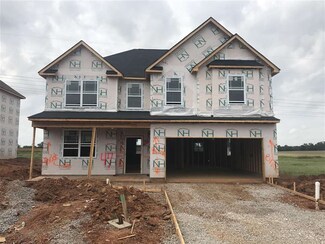 49 Summer St, Clarksville, TN 37040
