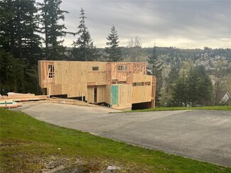 108 32nd St, Bellingham, WA 98225