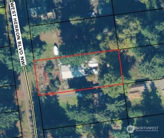 605 W Herron Blvd NW, Herron Island, WA 98349