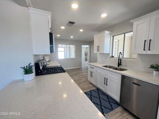 1964 E El Parque Dr, Tempe, AZ 85282