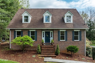 2148 Dave Buck Rd, Johnson City, TN 37601
