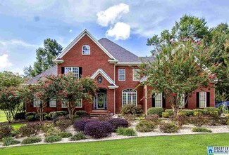 95 Oak Pointe Dr, Cropwell, AL 35054