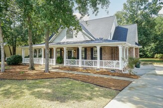 460 Crestdale Dr, Clayton, NC 27520