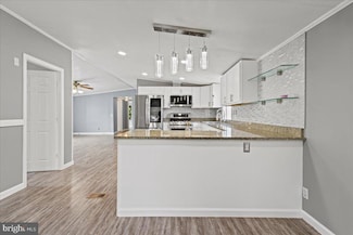 308 Berts Dr, Lothian, MD 20711