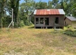 305 E 1st North St, Summerville, SC 29483