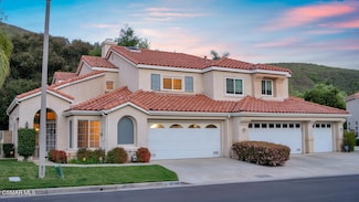4744 Rhapsody Dr, Oak Park, CA 91377