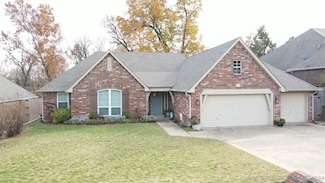 867 Ivy Ln, Sand Springs, OK 74063
