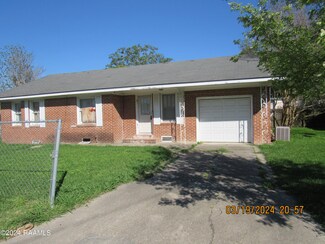 1410 S Corinne St, New Iberia, LA 70560