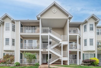 84 Clay St, North Brunswick, NJ 08902