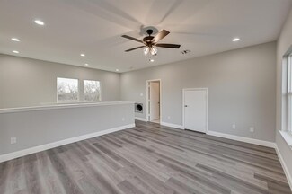2704 Lasalle St, Fort Worth, TX 76111