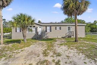7187 Montier St, Weeki Wachee, FL 34613