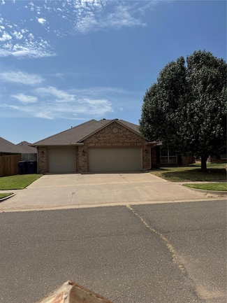 10904 SW 30th Terrace, Yukon, OK 73099