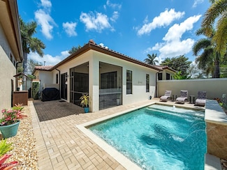 8000 Cordoba Place, Naples, FL 34113