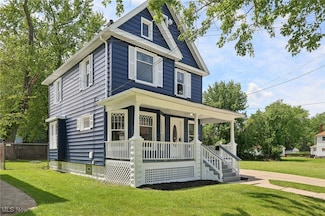 932 W 43rd St, Ashtabula, OH 44004
