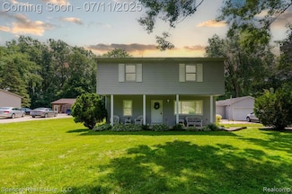 5045 Pine Knob Trail, Clarkston, MI 48346