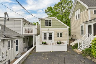 13 Ledge Rd Unit 1, Ogunquit, ME 03907