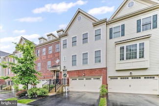 4 Parkview Cir, Wayne, PA 19087