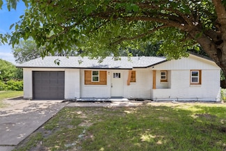 4363 Sahara Place, Fort Worth, TX 76115