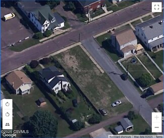 206 W 8th St, Bloomsburg, PA 17815