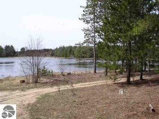 0000 Walton Rd, Kingsley, MI 49649