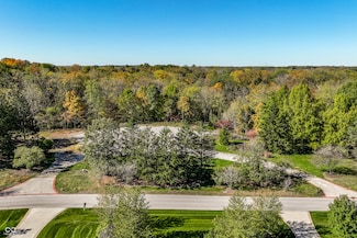 6330 Mayfield Ln, Zionsville, IN 46077
