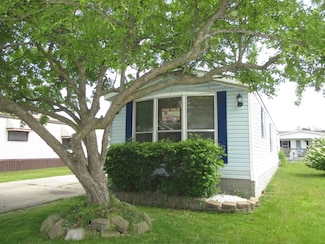 14562 Leeds Ct Unit 442, Shelby Charter Township, MI 48315