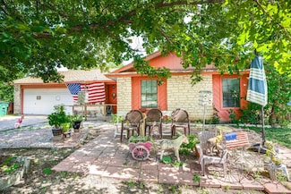 902 Fieldstone Place, Round Rock, TX 78664