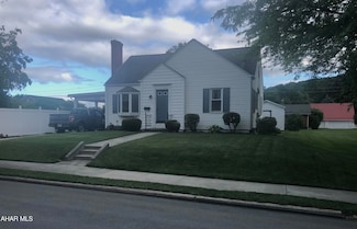 411 E John St, Bedford, PA 15522