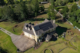 450 Hoopalua Dr, Makawao, HI 96768