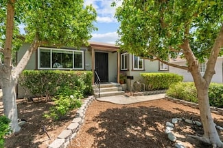 2968 Casitas Ave, Altadena, CA 91001