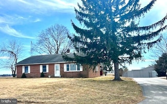 18931 Air View Rd, Hagerstown, MD 21742