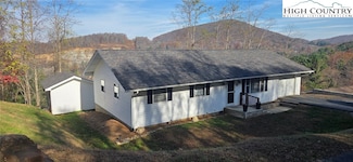 516 White Laurel Ln, Boone, NC 28607