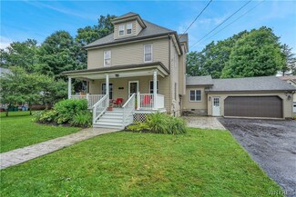 71 E Main St, Arcade, NY 14009