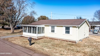 1107 Eyer St, Berwick, PA 18603