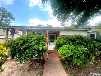 222 Weaver St, San Antonio, TX 78210