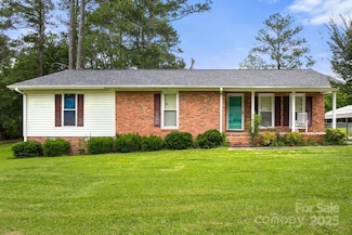 662 Willa Ct Unit 8, Chester, SC 29706