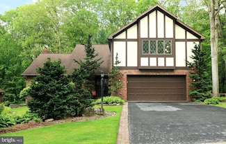 685 Berkshire Dr, State College, PA 16803