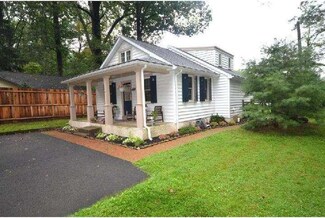 1713 Snyder Rd, Green Lane, PA 18054